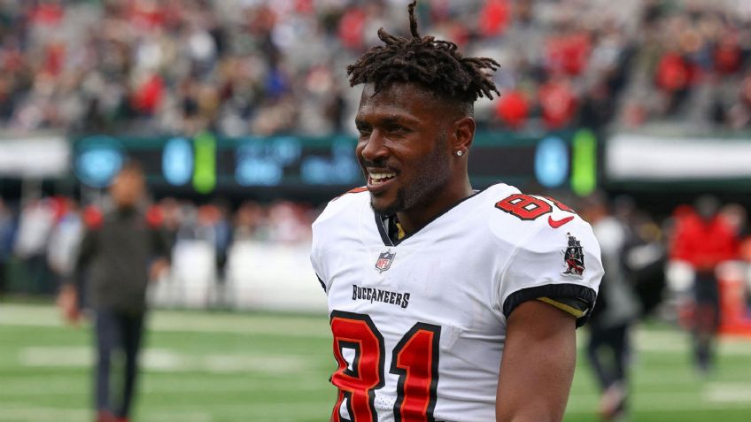 Tras escándalo con los Bucaneros, Antonio Brown queda como agente libre sin restricciones