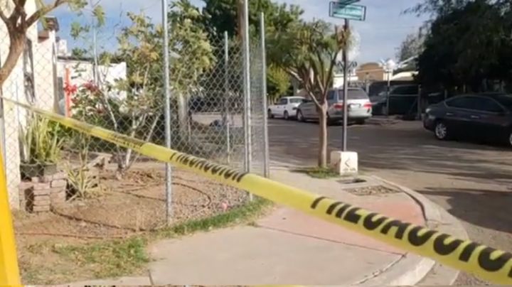 Ciudad Obregón 'amanece' con un 'encobijado' tirado en plena calle; le dejaron un 'narcomensaje'