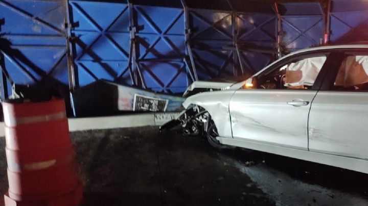 Así quedó la Glorieta del Ahuehuete después de que un auto se estrellara esta madrugada