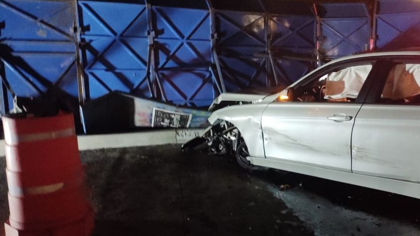 Así quedó la Glorieta del Ahuehuete después de que un auto se estrellara esta madrugada
