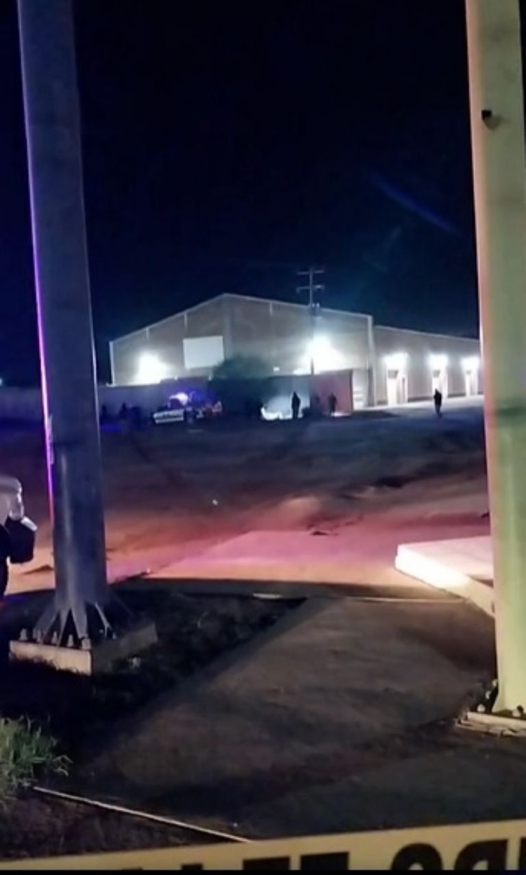 Autoridades se movilizaron por el hallazgo de tres cuerpos en Ciudad Obregón, Sonora. Foto: Facebook