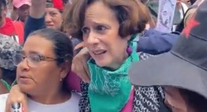 Por esta razón corrieron a Denise Dresser de la Marcha del 2 de octubre en el Zócalo