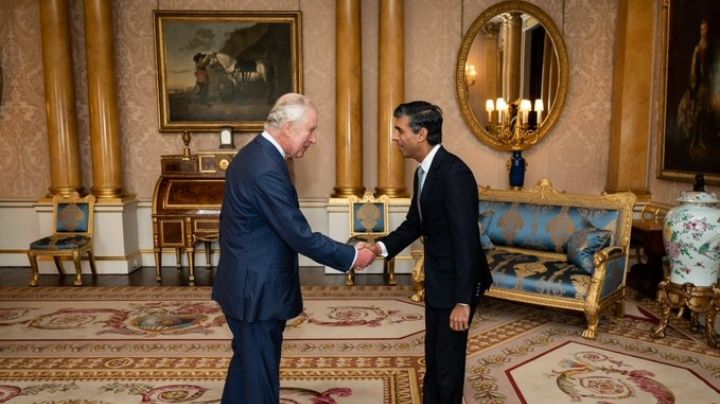 Rishi Sunak asume como Primer Ministro de Reino Unido; ya se reunió con el rey Carlos III