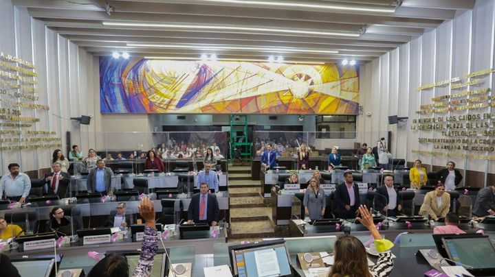 Congreso de Sonora avala reforma militar tras visita de secretario de Gobernación