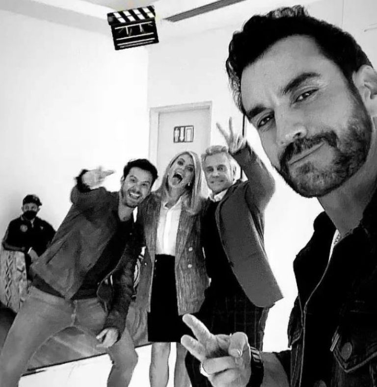 Elenco de Pienso en ti