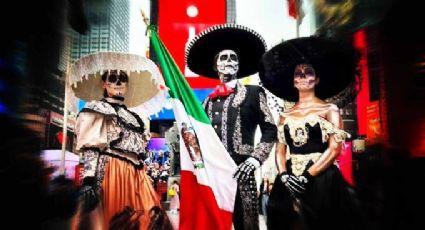 Catrinas 'invaden' el Metro y las calles de Nueva York en el marco de Día de Muertos