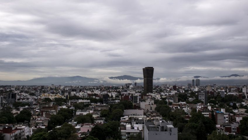 Clima en la CDMX y el Valle de México: Saca el suéter y la cobija porque hará frío