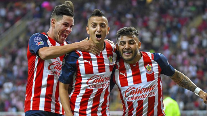 Polémica en Chivas: Captan a jugadores en concierto de Christian Nodal; directiva está molesta