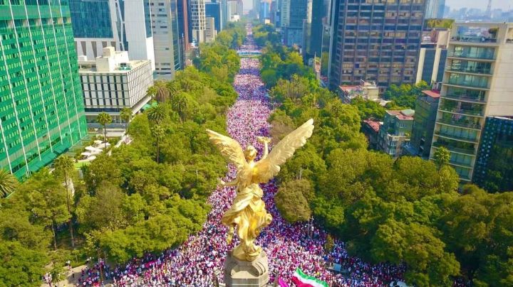 Marcha "Yo Defiendo el INE" Autoridades de CDMX aseguran que asistieron 12 mil personas