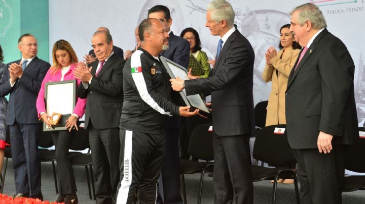 Con premio a deportistas destacados el Estado de México celebra la Revolución Mexicana