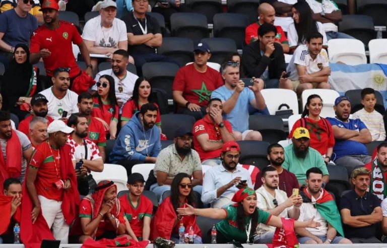 La afición de Marruecos esperaba goles en su debut en Qatar 2022. Foto: Internet