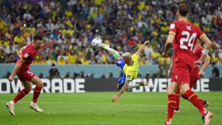 Brasil cumple con victoria sobre Serbia y un GOLAZO de Richarlison incluido