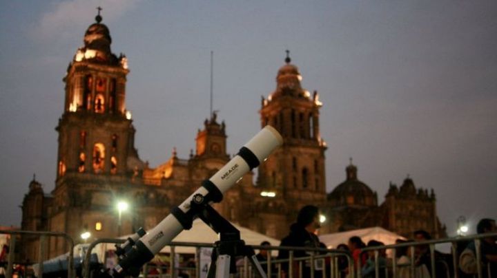 ¿Fan de admirar el Universo? 'Noche de estrellas' regresa a la CDMX y aquí podrás disfrutarlo