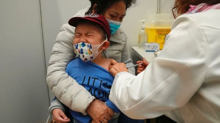 Anuncian el final de la campaña de vacunación contra Covid-19 en Ciudad de México