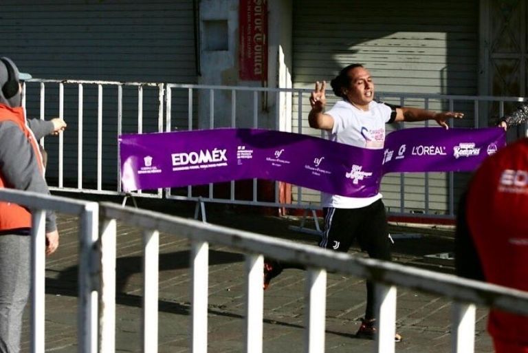 Carrera Corriendo Por ellas