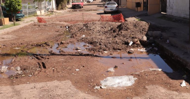 Obra de rehabilitación en colonia Municipio Libre queda en abandono