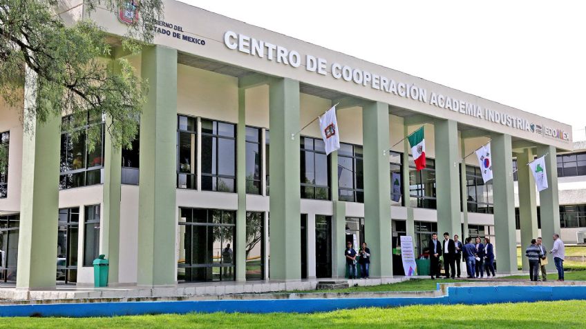 Estudiantes del Edomex se acercan al mundo laboral con nuevos programas