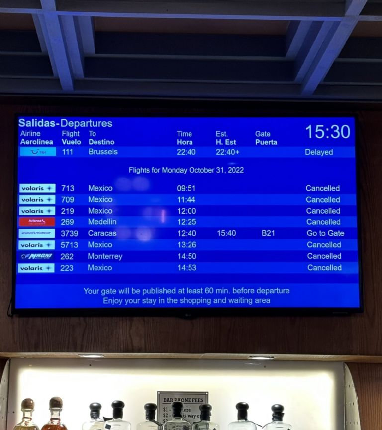 Vuelos cancelados AICM