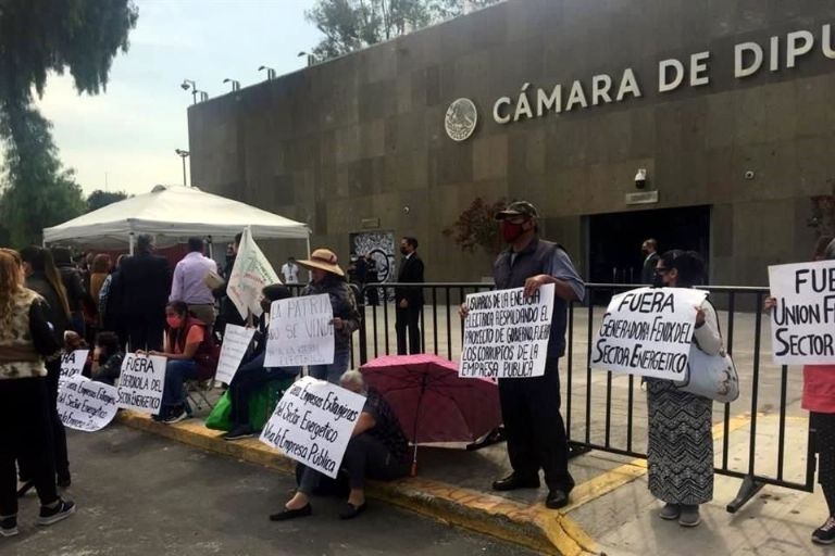 Protestas en San Lázaro
