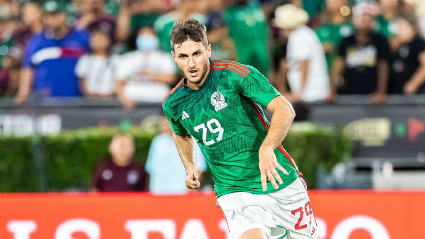 ¿Santi Giménez fuera del Mundial? Esto es lo que dijo al respecto 'Tata' Martino