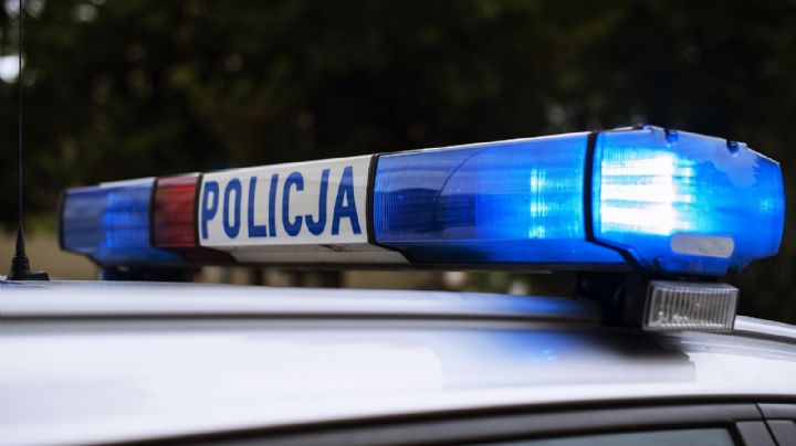 De terror: Tras arrancarle la vida a su madre, sujeto toma a varios rehenes en un mercado navideño