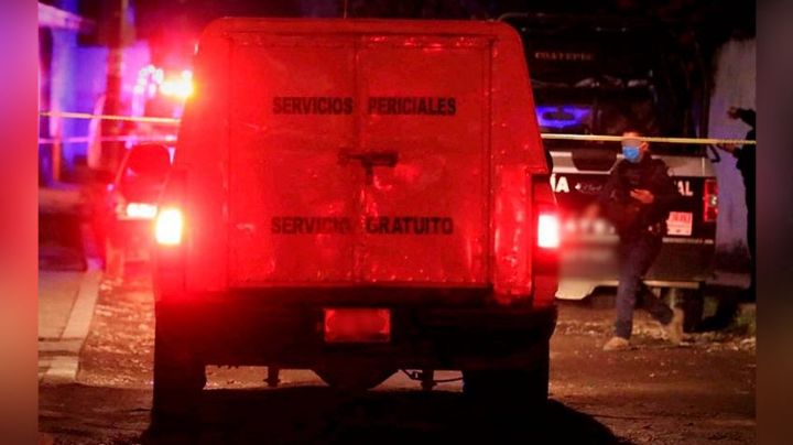 En medio de un predio baldío, encuentran el cadáver de un hombre en Veracruz; fue torturado
