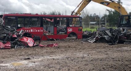 Autoridades de la CDMX han destruido más de mil 700 vehículos abandonados