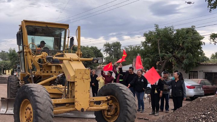 Ciudad Obregón: Dan banderazo a repavimentación de la calle Cuauhtémoc en la colonia Benito Juárez