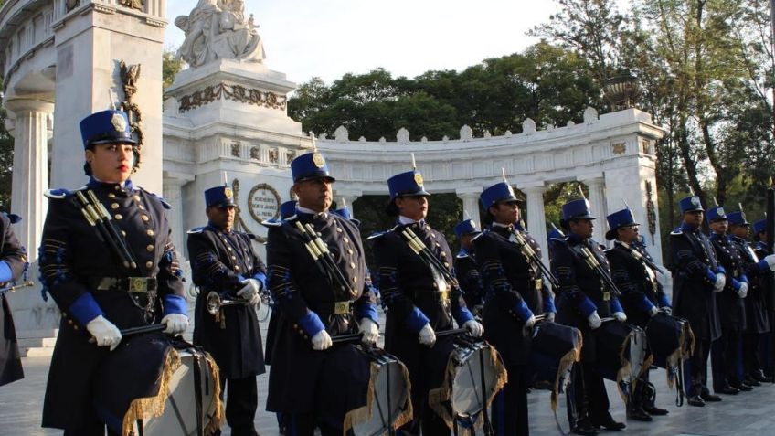 Claudia Sheinbaum reconoce a Policías de la Ciudad de México y entrega reconocimientos
