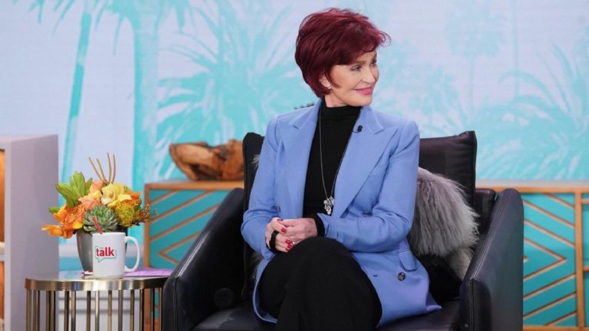 Shock en la TV: Querida celebridad es trasladada de urgencias al hospital en pleno show