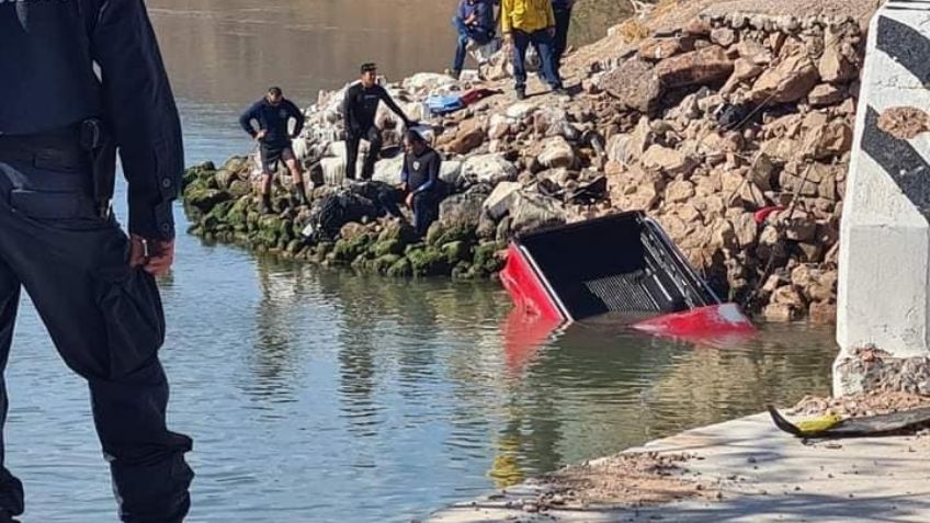 Fuerte accidente en Sonora: Auto cae al mar y conductora muere ahogada; ya fue identificada