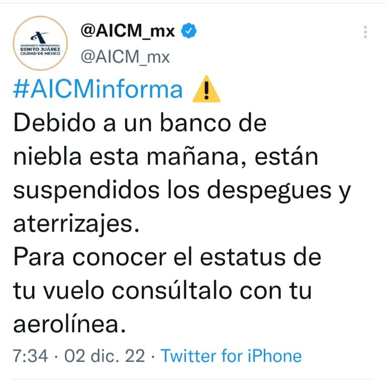 Suspenden operaciones en el AICM por banco de niebla. Foto: Twitter