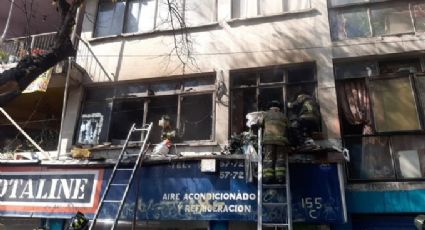 ¡Imágenes Fuertes! Incendio en Paseo de la Reforma consume un departamento