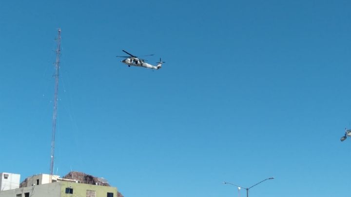 Sobrevuelo de helicópteros en 'ensayo' de demostración causa revuelo en Guaymas