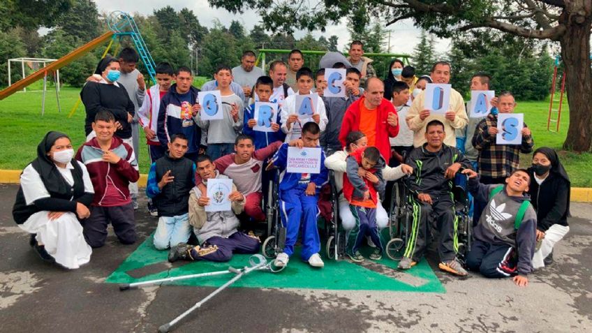 Adultos mayores y personas con discapacidad recibieron 7 millones de pesos en donativos