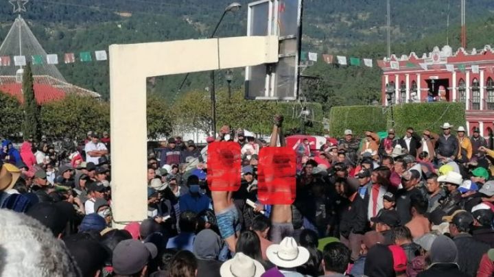 VIDEO: Civiles furiosos propinan brutal golpiza y queman a ladrones; sicarios los 'rescatan'