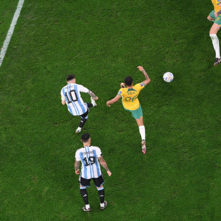 Lionel Messi Australia vs Argentina
