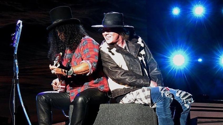 FOTO: Axl Rose, de Guns n' Roses, golpea en el rostro a una fan durante un concierto; esto sucedió