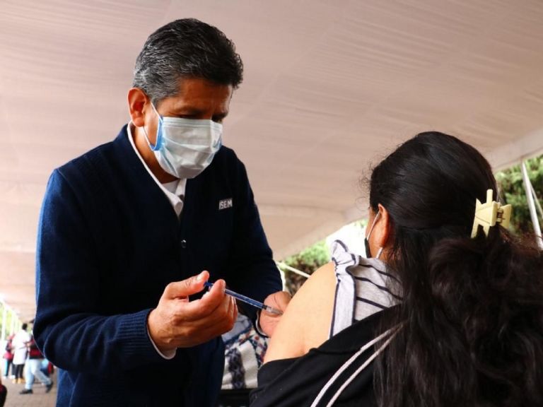 Vacunación en Edomex