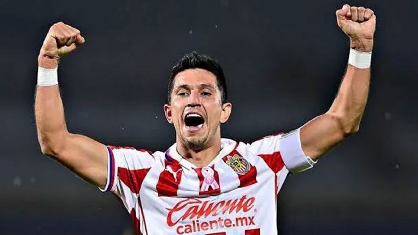 Con éxito operan a Jesús Molina, capitán de Chivas, de la rodilla; estará fuera hasta 9 meses