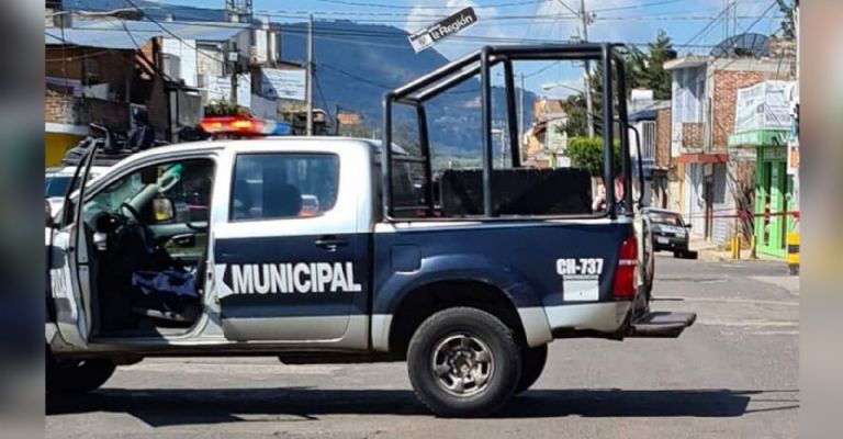 Autoridades llegan al sitio