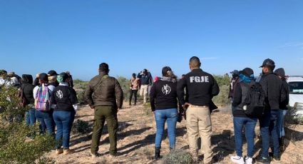 Brigada internacional de búsqueda localiza restos óseos de fosa en Puerto Peñasco