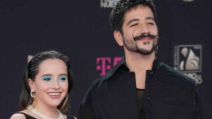 ¡Camilo, suertudo! Evaluna Montaner asiste a Premios Lo Nuestro y luce más bella que nunca