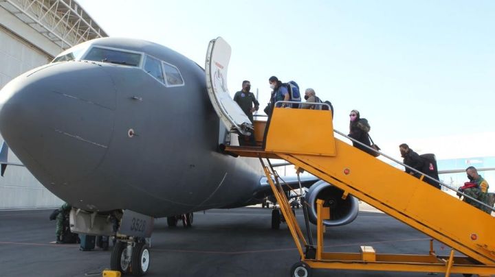 Despega avión de la FAM para recoger a mexicanos que salieron de Ucrania tras inicio de la guerra