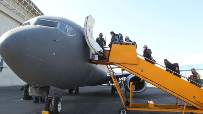 Despega avión de la FAM para recoger a mexicanos que salieron de Ucrania tras inicio de la guerra
