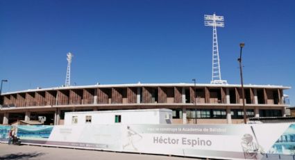 Gira de AMLO en Sonora: Estadios Héctor Espino y Tomás Oroz están al 95%; trabajan en detalles