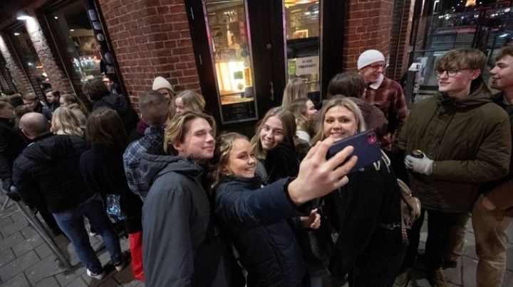 Suecia se une a los países europeos que relajan medidas sanitarias por Covid-19