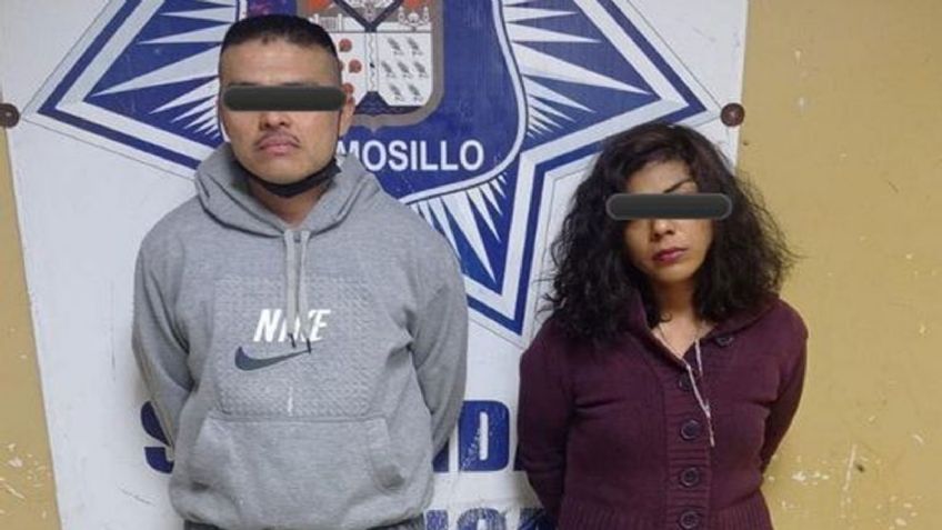 Sujeto roba teléfono a su madre acompañado de su pareja en Hermosillo, pero quedan detenidos