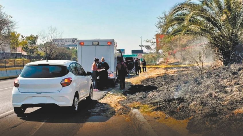 Siniestro hallazgo: Tras apagar incendio, bomberos encuentran cadáver en predio