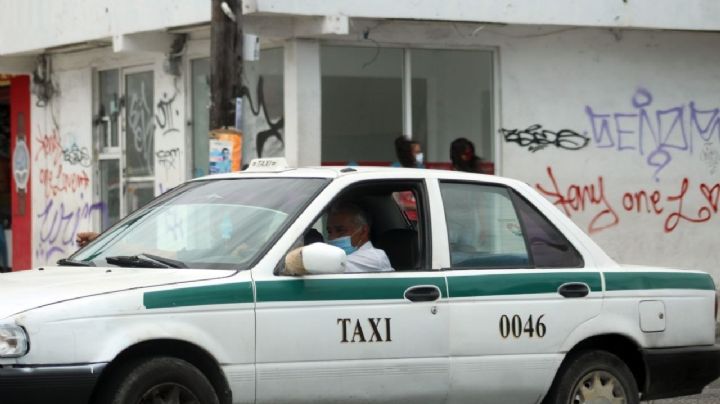 Terror en Cozumel: Localizan a taxista sin vida, en el interior de su propio auto